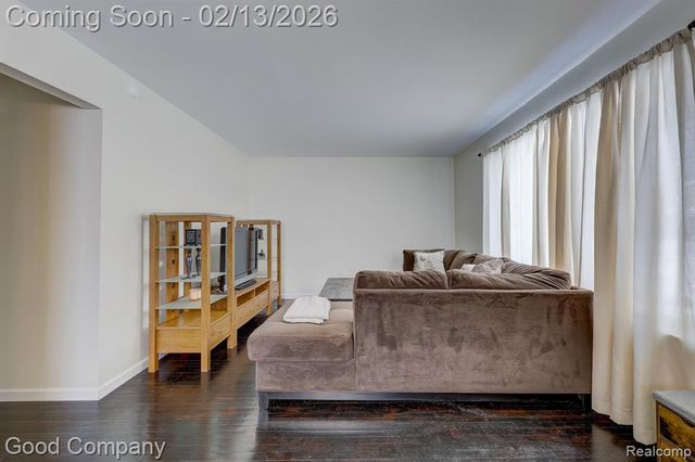 2863 Columbia Road, Berkley, MI 48072