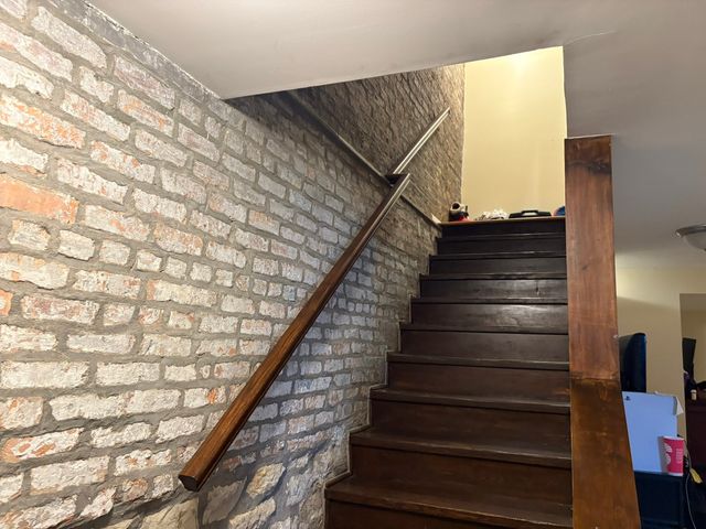 1527 E 66th Place, Chicago, IL 60637