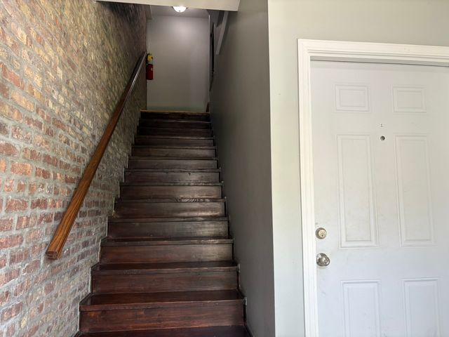 1527 E 66th Place, Chicago, IL 60637