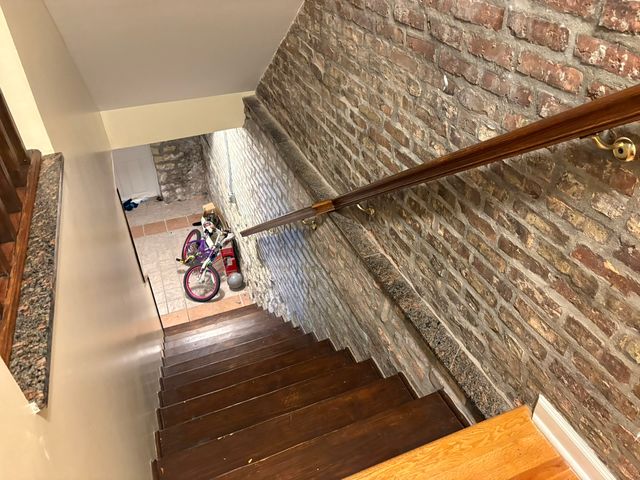 1527 E 66th Place, Chicago, IL 60637