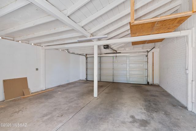 5859 E 33rd, Tucson, AZ 85711