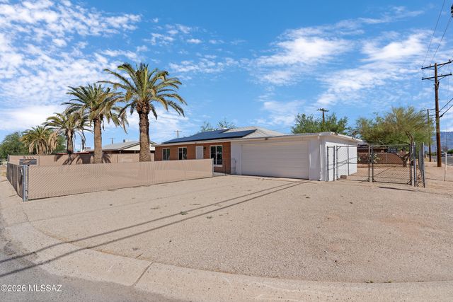 5859 E 33rd, Tucson, AZ 85711