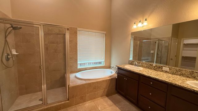 2315 N Elm Street, Visalia, CA 93291