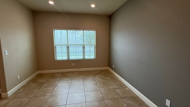2315 N Elm Street, Visalia, CA 93291