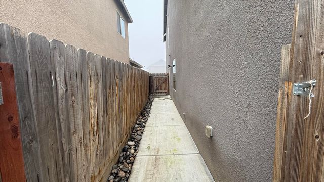 2315 N Elm Street, Visalia, CA 93291