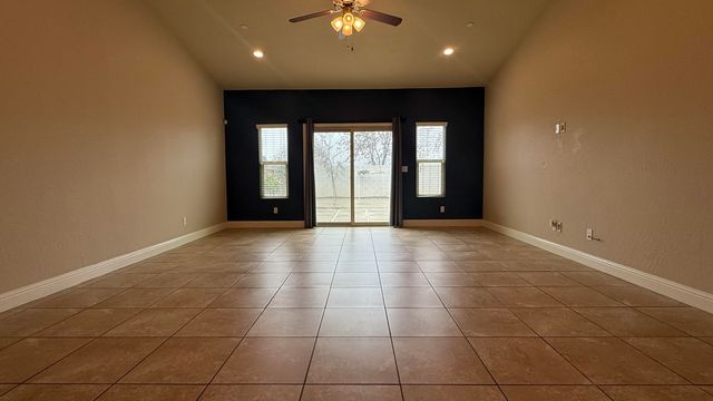 2315 N Elm Street, Visalia, CA 93291