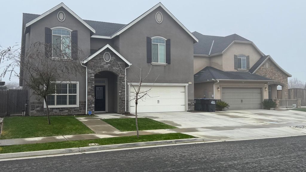 2315 N Elm Street, Visalia, CA 93291