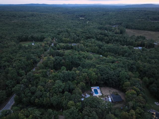7017 Pleasant Street Extension, Loudon, NH 03307