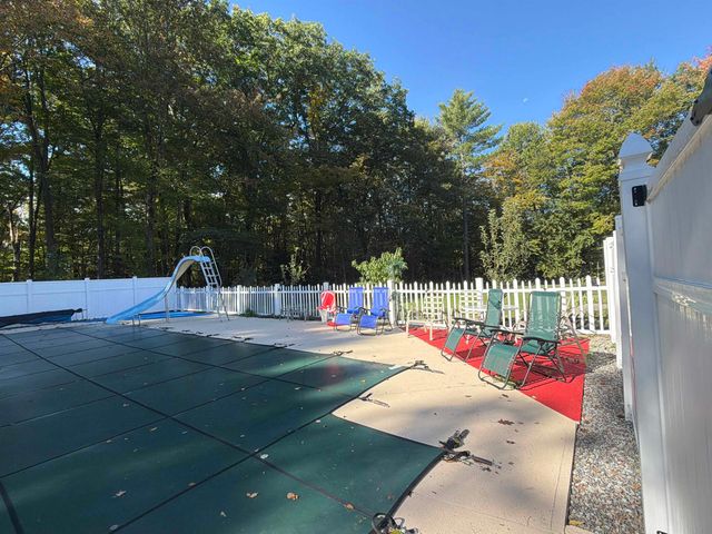 7017 Pleasant Street Extension, Loudon, NH 03307