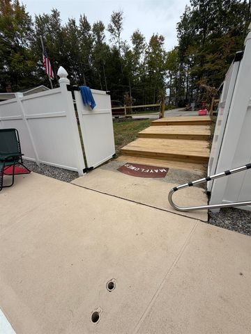 7017 Pleasant Street Extension, Loudon, NH 03307