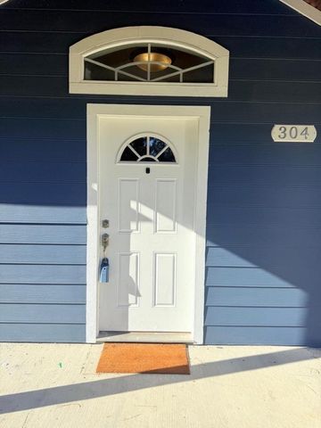 304 Jill Street, Conroe, TX 77303