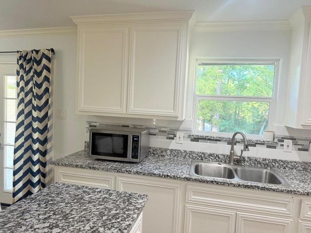 304 Jill Street, Conroe, TX 77303