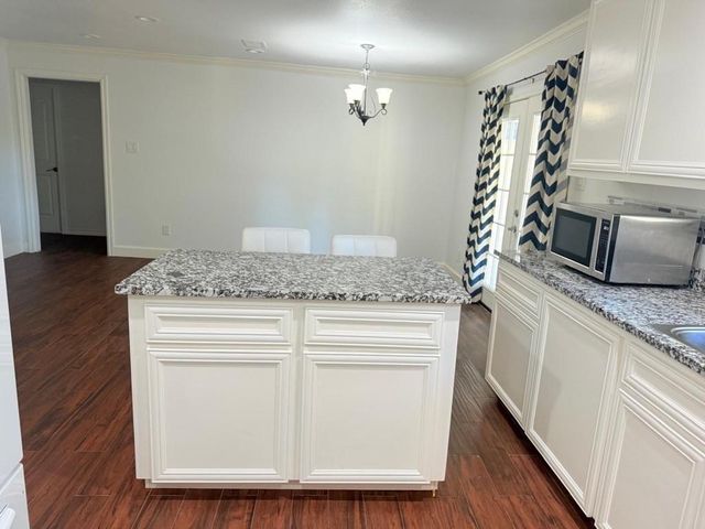 304 Jill Street, Conroe, TX 77303