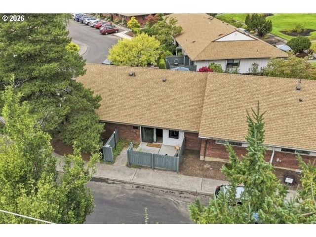 15100 Sw CROWN Dr 1, King City, OR 97224