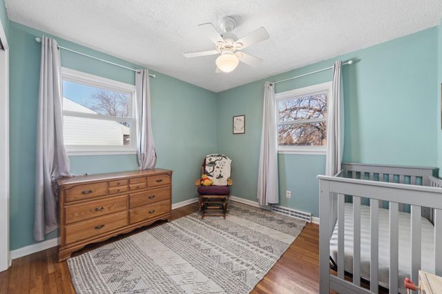 937 4th Avenue E, Shakopee, MN 55379