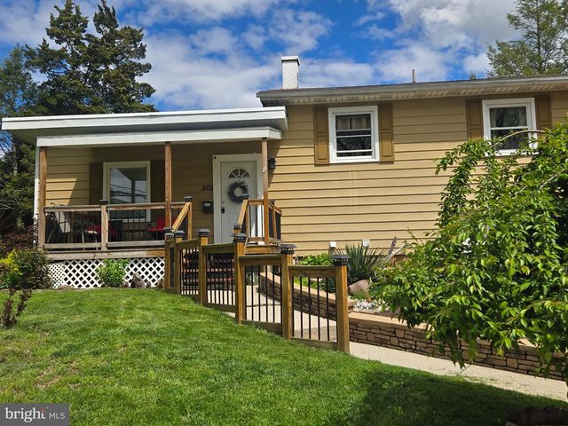 502 S 3RD AVENUE S, Lebanon, PA 17042
