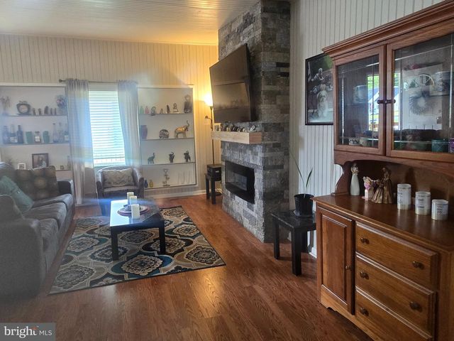 502 S 3RD AVENUE S, Lebanon, PA 17042