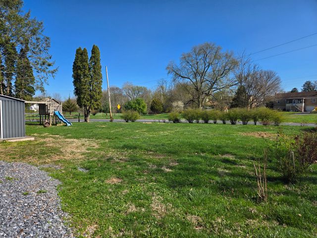 502 S 3RD AVENUE S, Lebanon, PA 17042