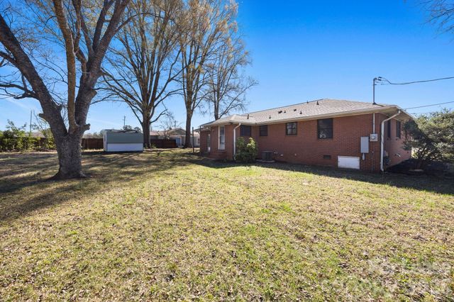 102 STEWART Street NW, Concord, NC 28027