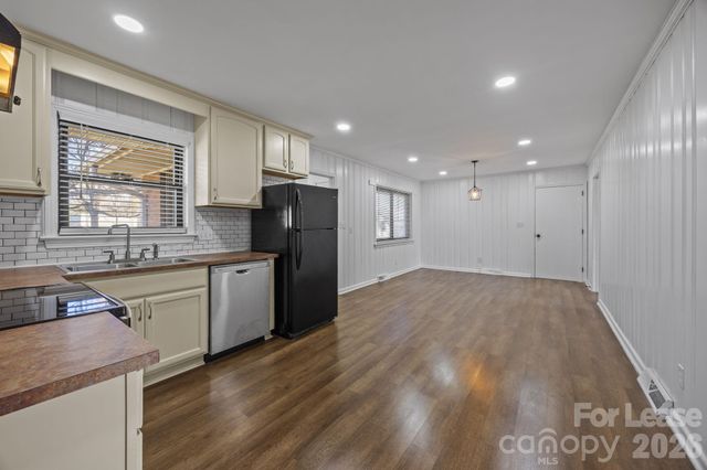 102 STEWART Street NW, Concord, NC 28027