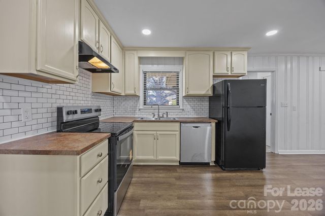 102 STEWART Street NW, Concord, NC 28027