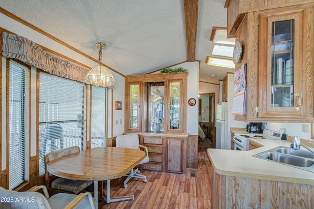 7750 E BROADWAY Road 832, Mesa, AZ 85208