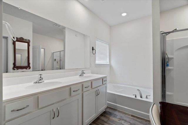 232 EMPIRE LN, Atoka, TN 38004