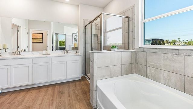 10425 WOODLAND GARDEN WAY, Parrish, FL 34219
