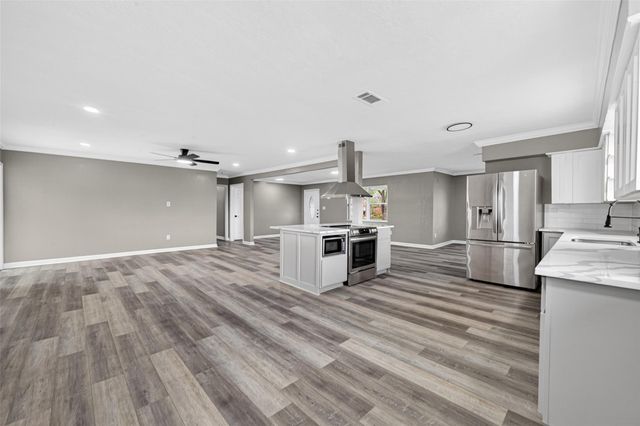 11903 Atwell Drive, Houston, TX 77035