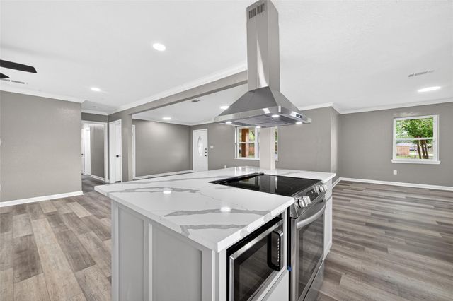 11903 Atwell Drive, Houston, TX 77035