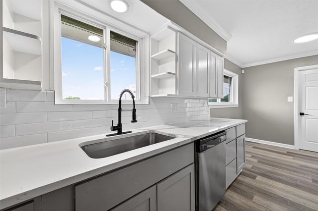 11903 Atwell Drive, Houston, TX 77035