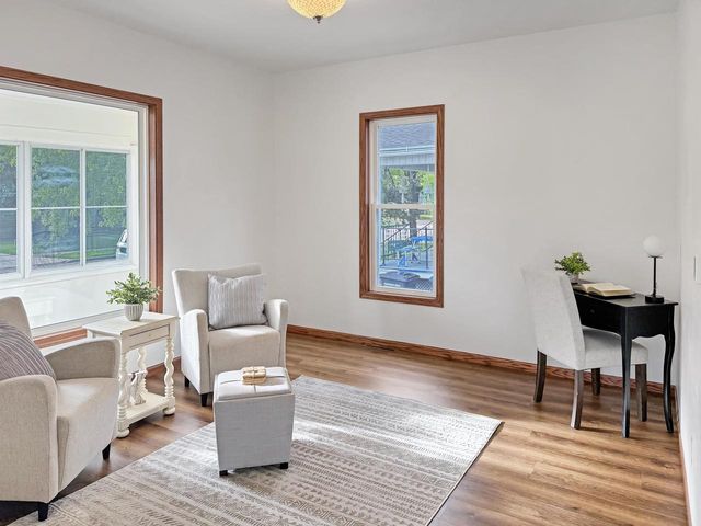1564 PLUMMER STREET, Oshkosh, WI 54902
