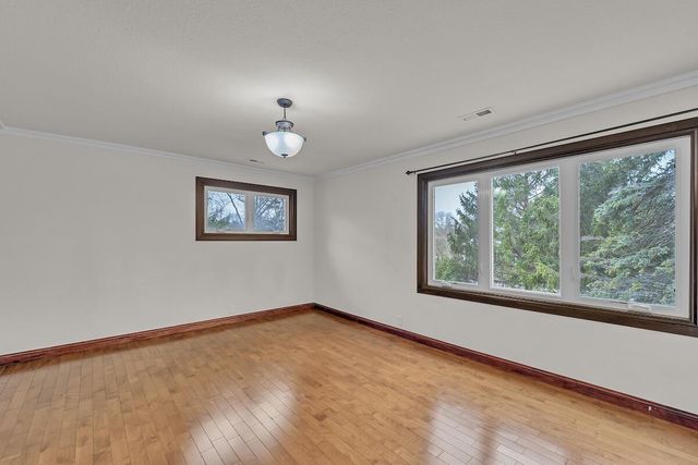 8408 N Lake DRIVE, Fox Point, WI 53217