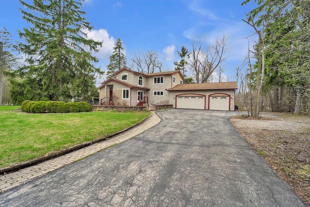 8408 N Lake DRIVE, Fox Point, WI 53217