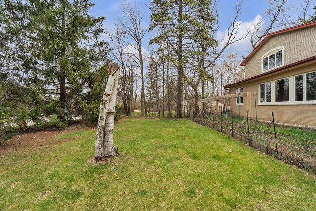 8408 N Lake DRIVE, Fox Point, WI 53217