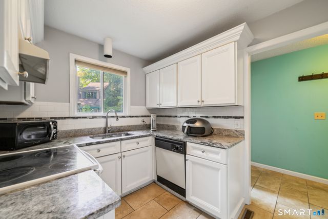 147 Heritage Village A, Southbury, CT 06488