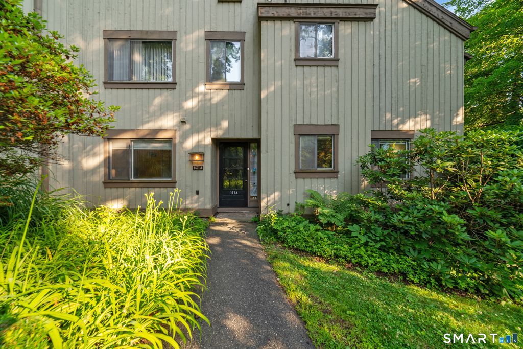 147 Heritage Village A, Southbury, CT 06488