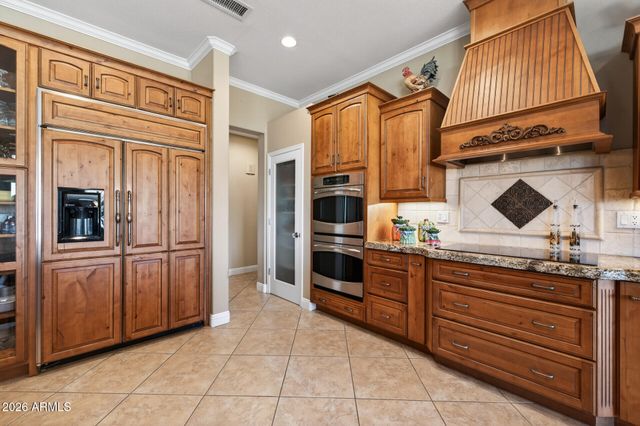 21837 N MONTEGO Drive, Sun City West, AZ 85375