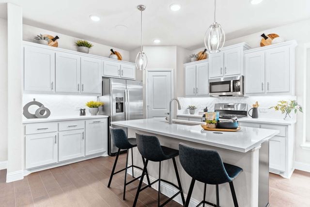 2208 Walden Pond Boulevard, Forney, TX 75126