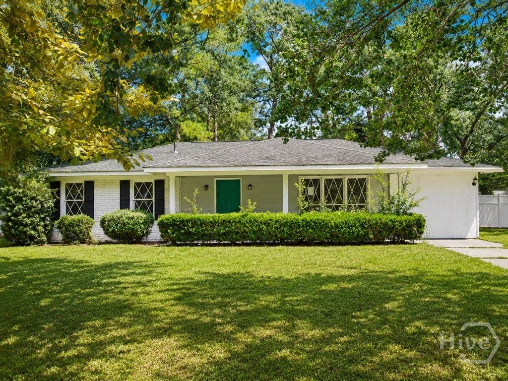 508 Red Oak Drive, Savannah, GA 31419