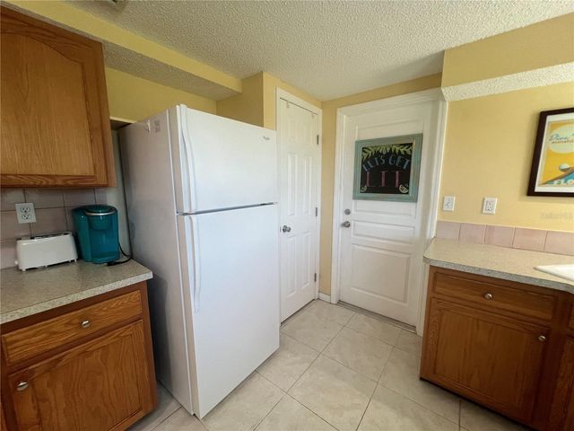 650 HARTFORD DRIVE NW, Port Charlotte, FL 33952
