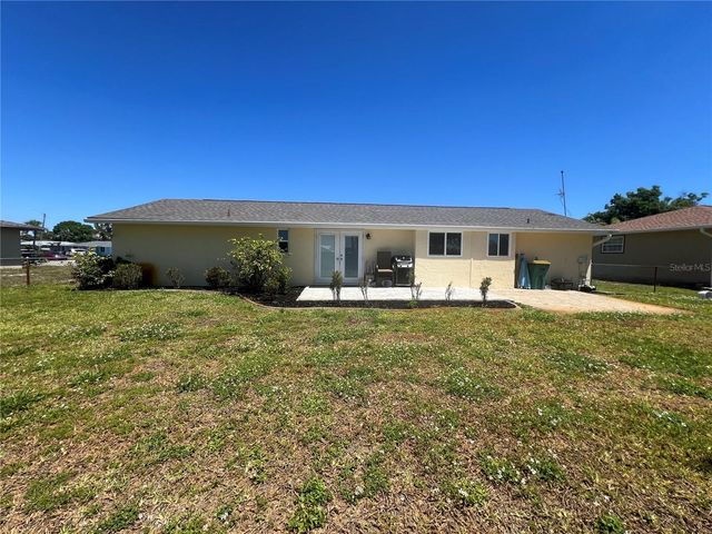 650 HARTFORD DRIVE NW, Port Charlotte, FL 33952
