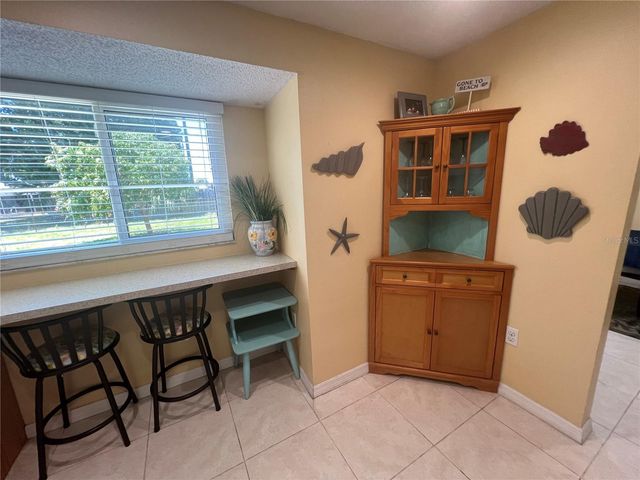650 HARTFORD DRIVE NW, Port Charlotte, FL 33952