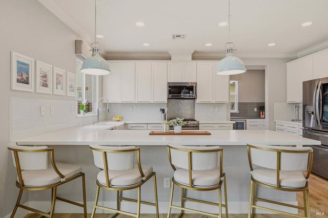 124 Shubin Way, Vacaville, CA 95687