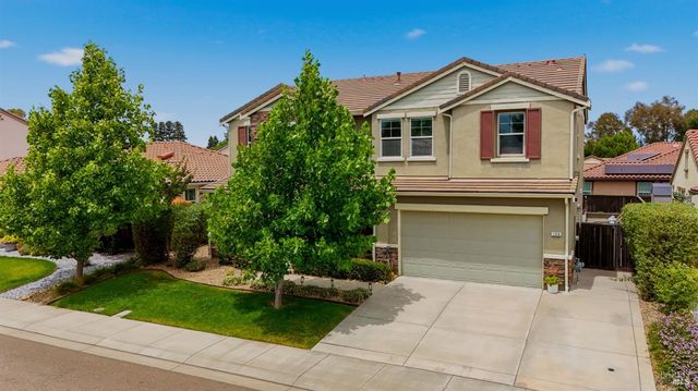 124 Shubin Way, Vacaville, CA 95687