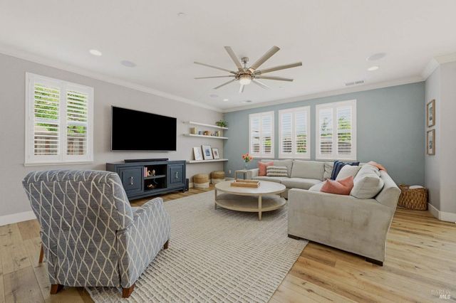 124 Shubin Way, Vacaville, CA 95687
