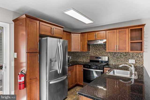 151 WILDFLOWER PL, Delran, NJ 08075