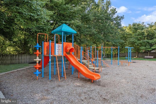 151 WILDFLOWER PL, Delran, NJ 08075