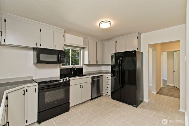 5910 E J Street, Tacoma, WA 98404