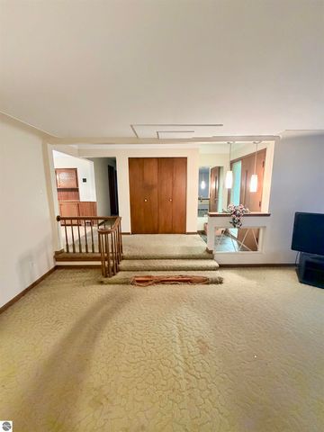 53598 Franklin Drive, Shelby Township, MI 48316